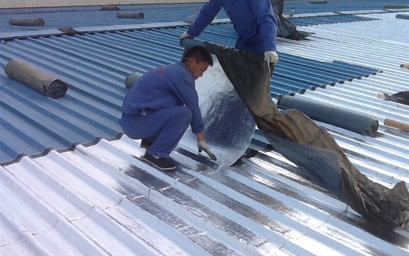 Những sai lầm cần tránh khi chống nóng mái nhà