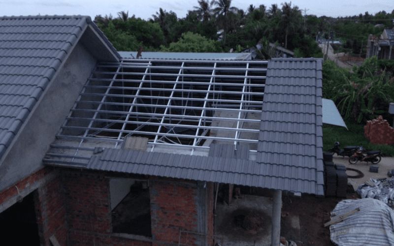 Mẫu mái nhà khung thép lợp ngói cho nhà cấp 4