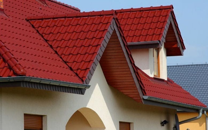 Kiểm tra và hoàn thiện mái ngói