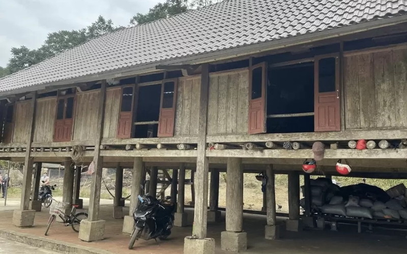 Quy Trình Lợp Ngói Nhà Sàn Đúng Kỹ Thuật
