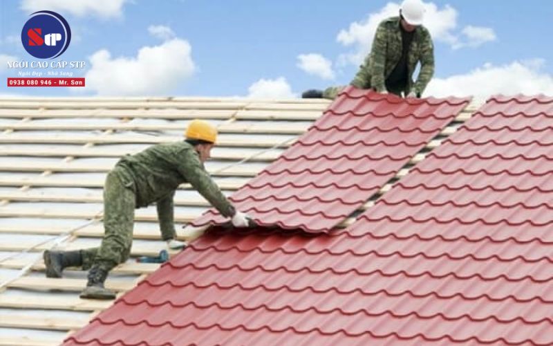 Nên Chọn Tôn Sóng Ngói PU Hay Tôn Sóng Ngói Thường?